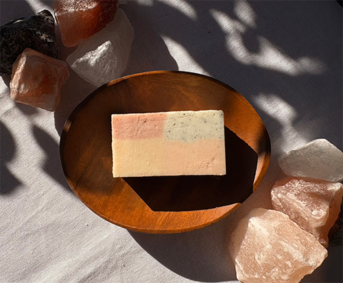 春が待ちどおしい石鹸